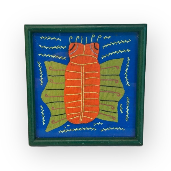 3 Vintage Molas Handmade and Framed - Picture 13 of 14